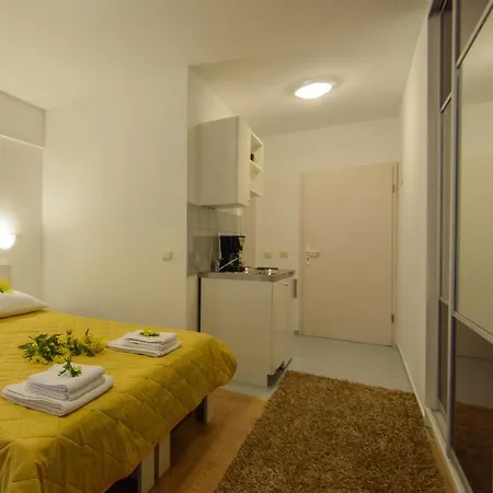 Apartment With A Parking Space - 15440 *
