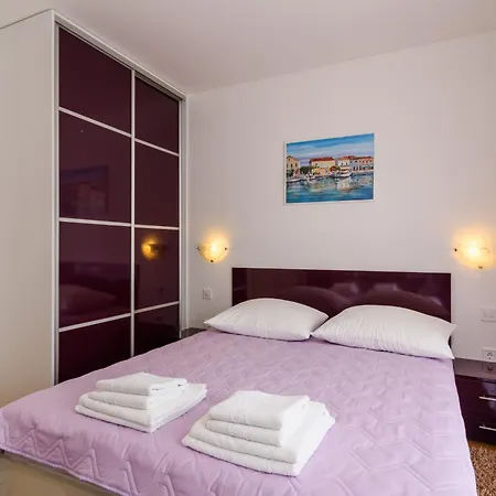 With A Parking Space - 15440 Apartment