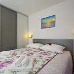 Apartament With Parking Space - 15440