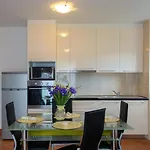 With Parking Space - 15440 Apartament *